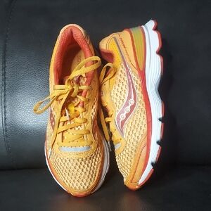 SAUCONY Orange and Red Sneakers